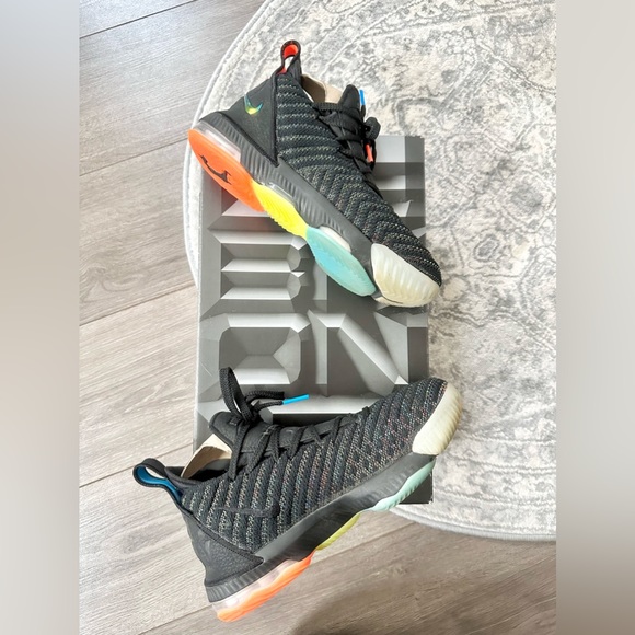 Lebron 16 ‘I Promise’, men’s size 7 - Picture 6 of 6